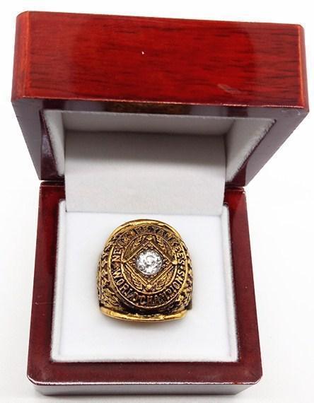 New York Yankees 1962 MLB World Series championship ring - MVP Ring