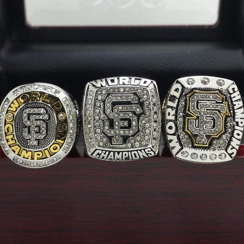 2012 San Francisco Giants World Series Championship Ring.