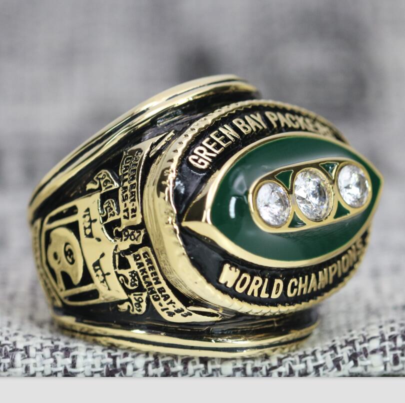 Lot Detail - RAY NITSCHKE'S 1967 GREEN BAY PACKERS SUPER BOWL II WORLD  CHAMPIONS 14K GOLD RING (NITSCHKE FAMILY LOA)