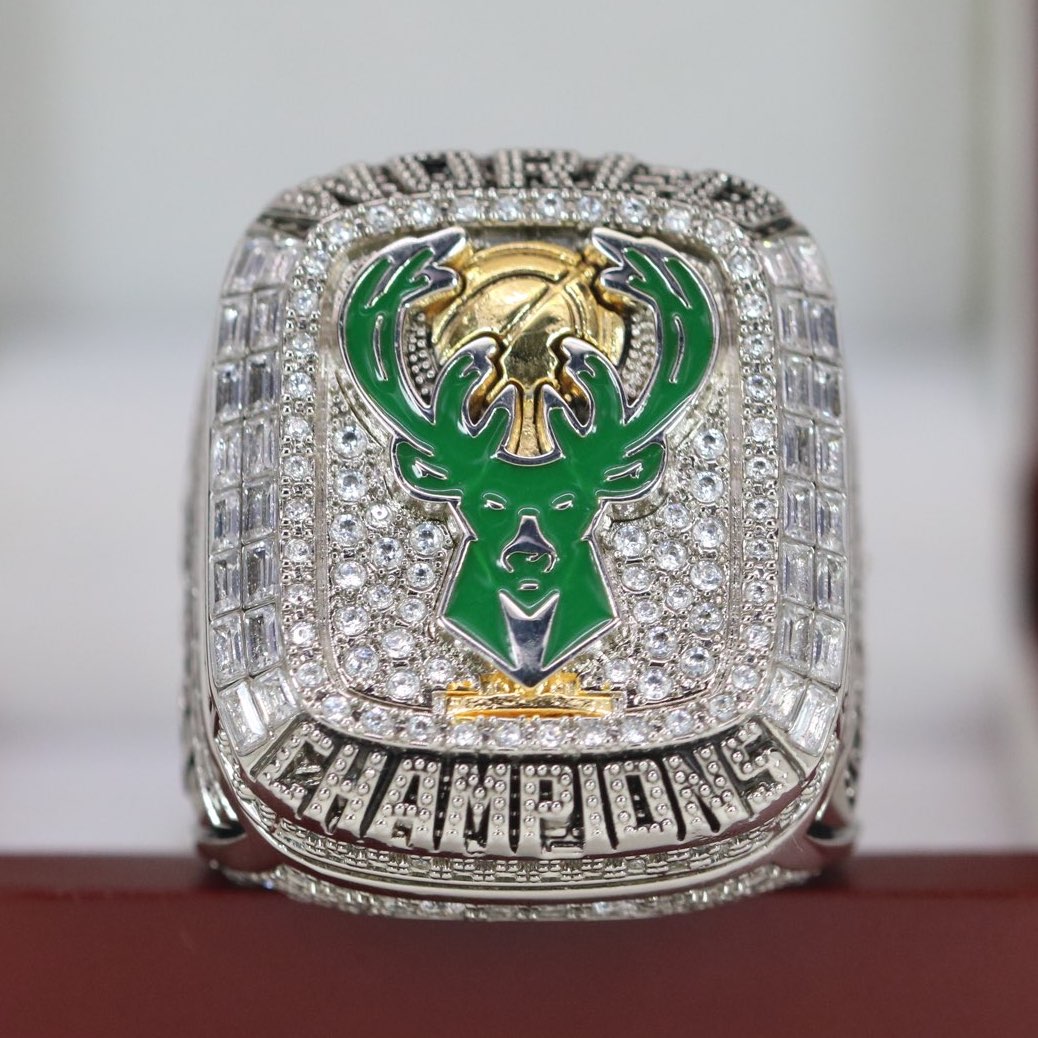 Milwaukee Bucks NBA Championship Ring Replica (2021) - Premium Series