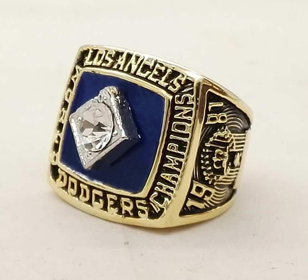 Los Angeles Dodgers World Series Ring (1981) – Rings For Champs