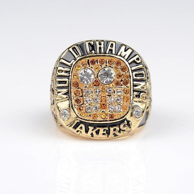 Kobe Bryant Los Angeles Lakers Championship Ring – Peters Korner