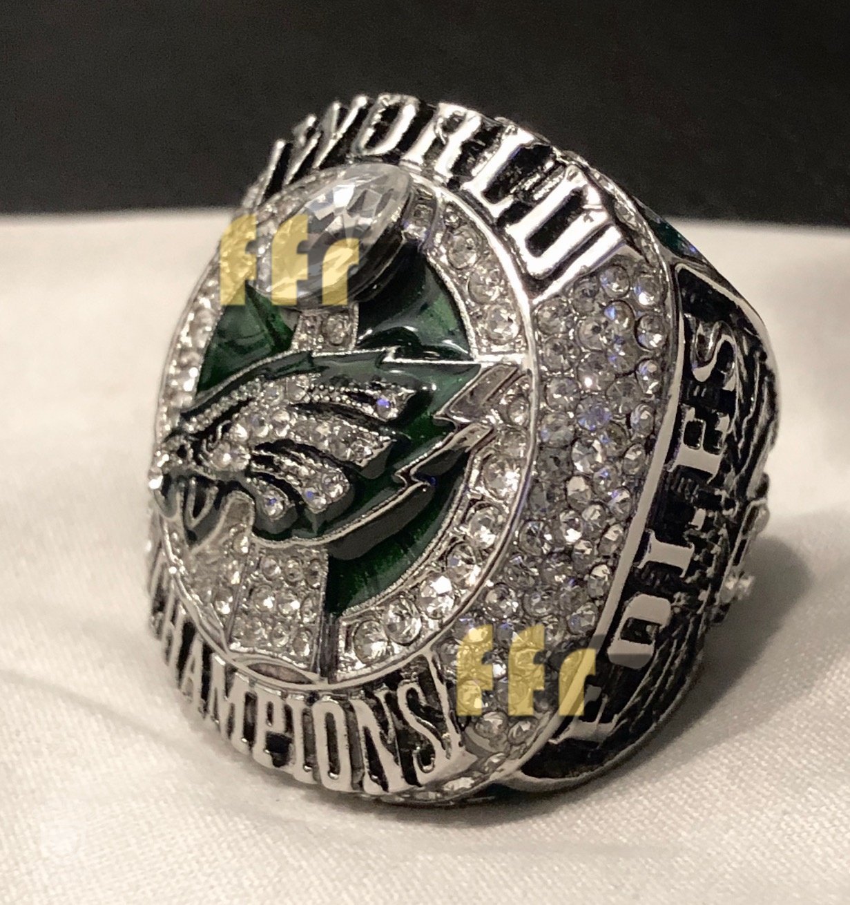 Fake Philadelphia Eagles Super Bowl rings seized at Philly port