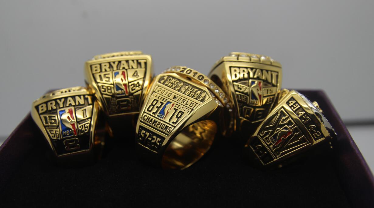 Los Angeles Lakers Championship Rings Collection -  www.championshipringclub.com