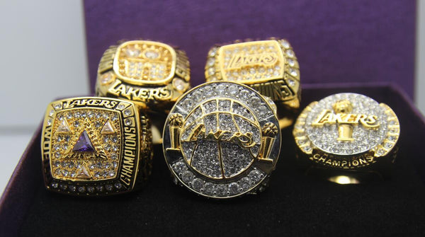 2000 LOS ANGELES LAKERS CHAMPIONSHIP RING